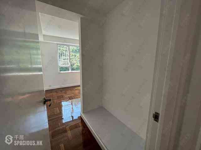 Wan Chai - Phoenix Court Block 2 05