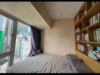 Soho - Centrestage 10