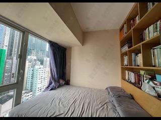 Soho - Centrestage 10