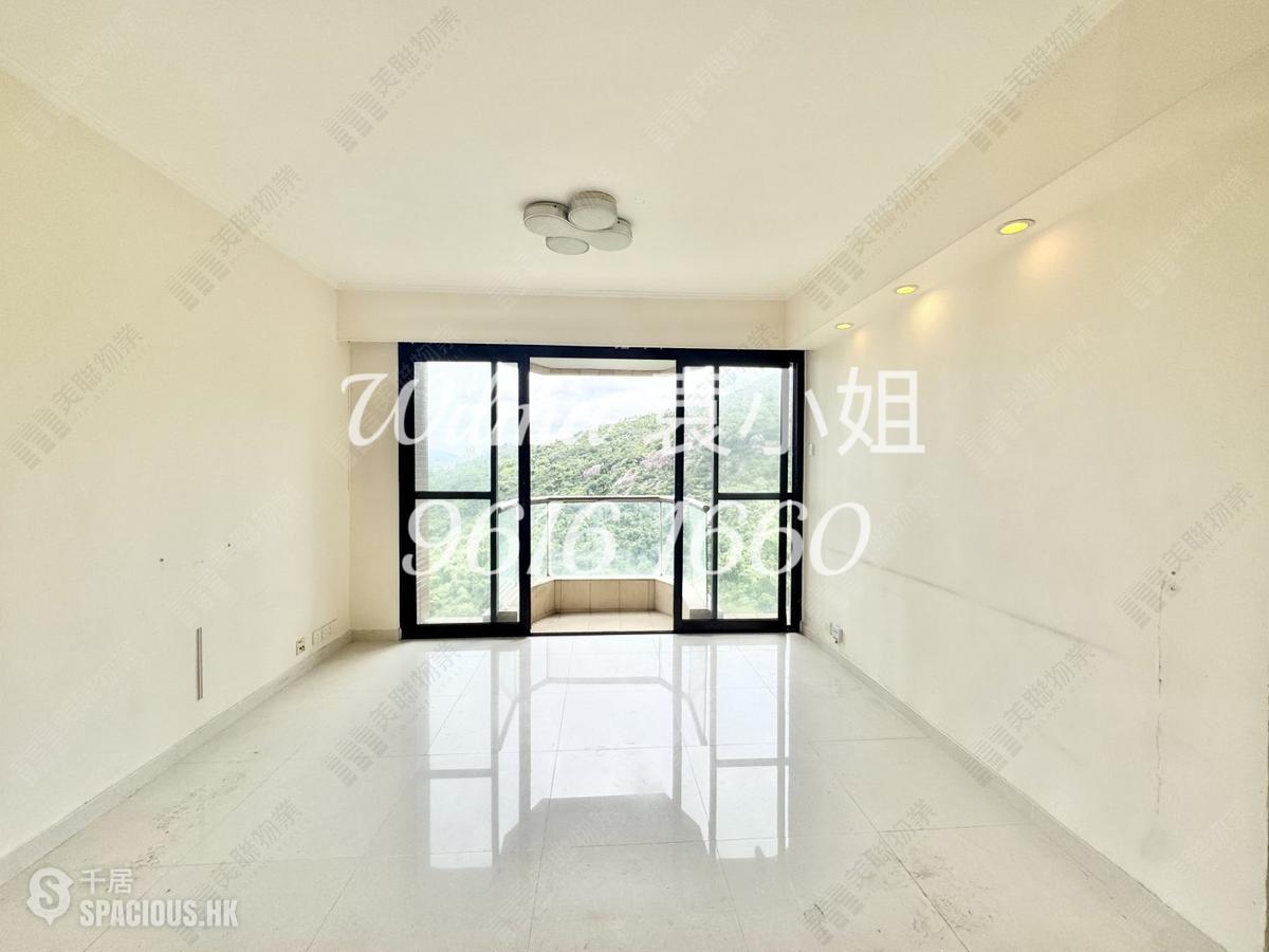 Tai Hang - Ronsdale Garden 01