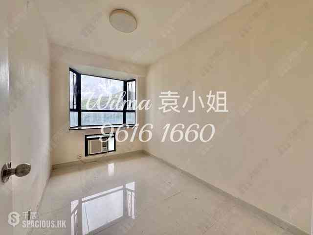 Tai Hang - Ronsdale Garden 03