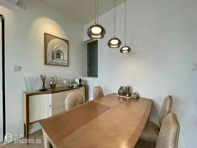 Sai Ying Pun - Island Crest 03