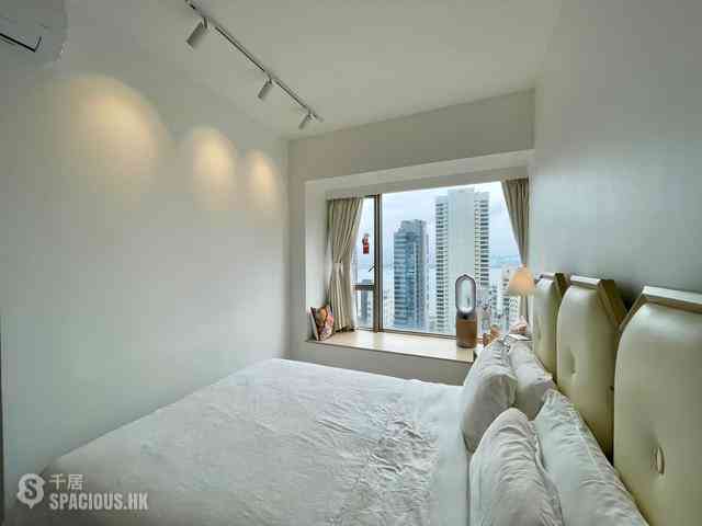 Sai Ying Pun - Island Crest 08