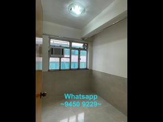 Sai Ying Pun - Lee Wah Mansion 03