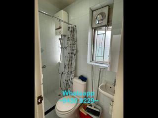 Sai Ying Pun - Lee Wah Mansion 04