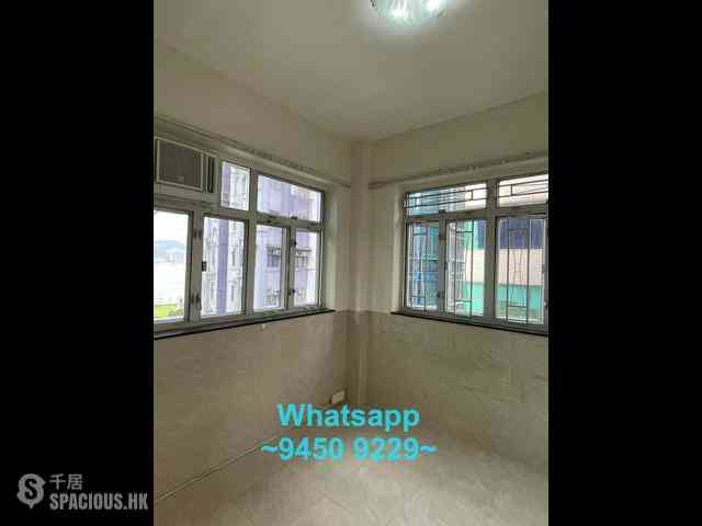 Sai Ying Pun - Lee Wah Mansion 05