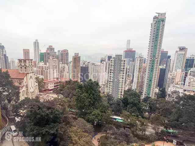 Mid Levels West - Hong Kong Garden 01