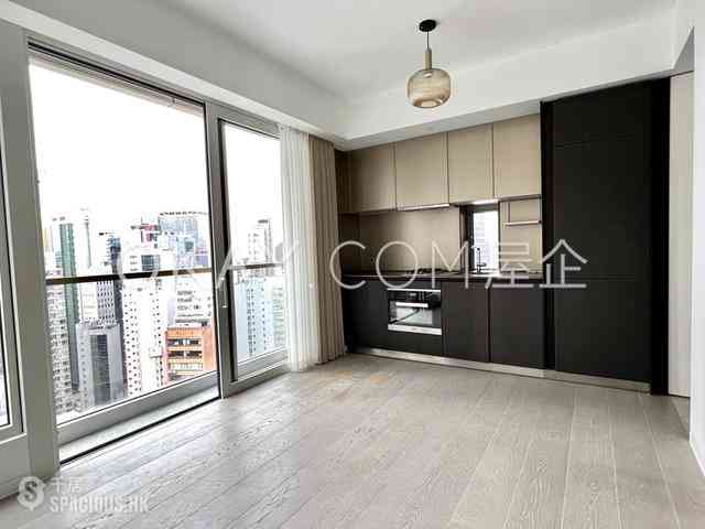 Soho - 28, Aberdeen Street 01