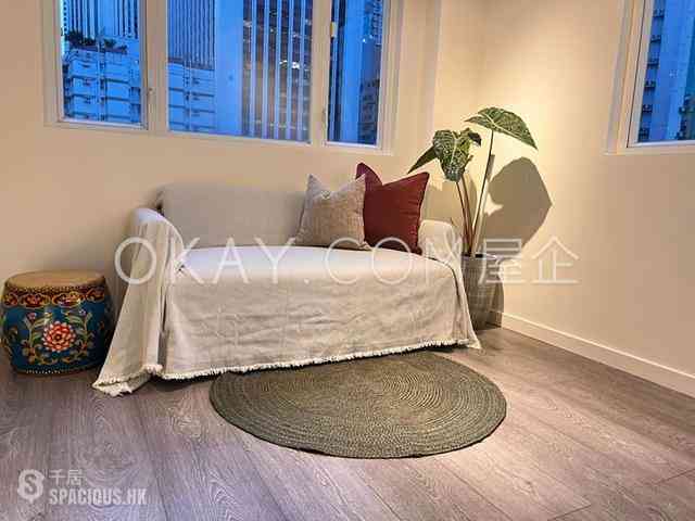 Wan Chai - Kin On House 05