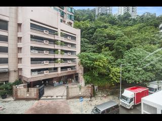 Mid Levels Central - 6B-6E, Bowen Road 02