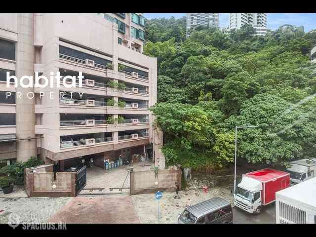 Mid Levels Central - 6B-6E, Bowen Road 02