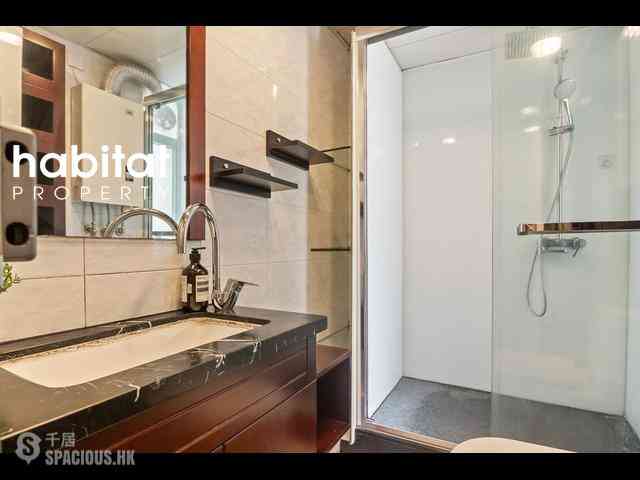 Mid Levels Central - 6B-6E, Bowen Road 04