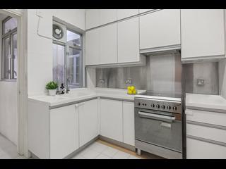 Mid Levels Central - 6B-6E, Bowen Road 09