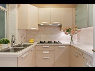 Mid Levels Central - 6B-6E, Bowen Road 09