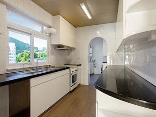 Pok Fu Lam - Scenic Villas 08