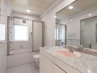 Pok Fu Lam - Scenic Villas 09