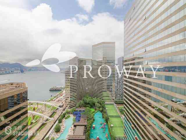 Wan Chai - Convention Plaza Apartments 02