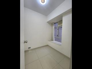 North Point - Yue Yick Building 03