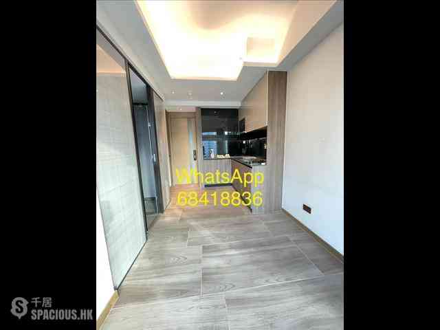 Sai Ying Pun - One・Artlane 03
