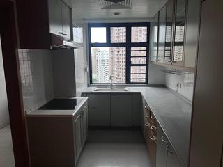 Mid Levels Central - Po Garden 03