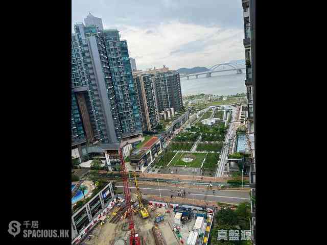 Tseung Kwan O - The Wings IIIA Block 3A 01