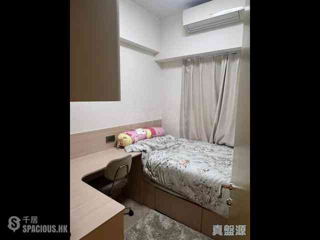 Tseung Kwan O - The Wings IIIA Block 3A 09