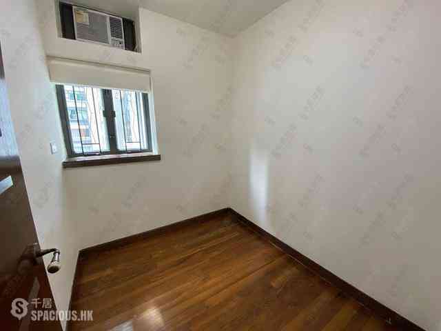 Mid Levels Central - Winsome Park 07