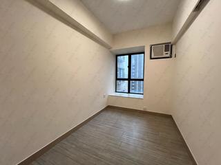Mid Levels Central - Vantage Park Block 1 07