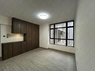 Mid Levels Central - Vantage Park Block 1 17