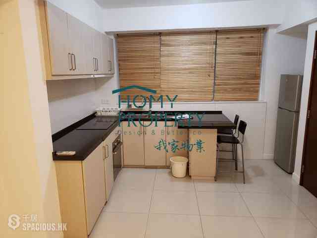 Sheung Wan - 109-111, Wing Lok Street 04