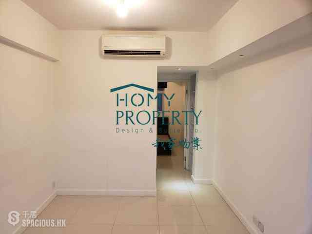 Sheung Wan - 109-111, Wing Lok Street 03