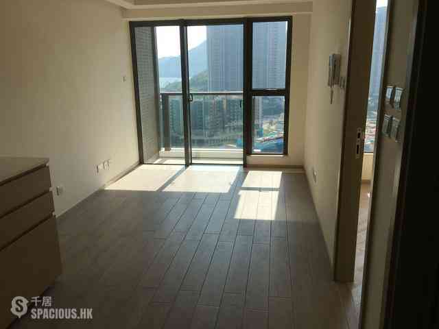 Tseung Kwan O - The Wings IIIA Block 3A 02