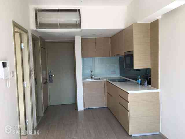 Tseung Kwan O - The Wings IIIA Block 3A 03