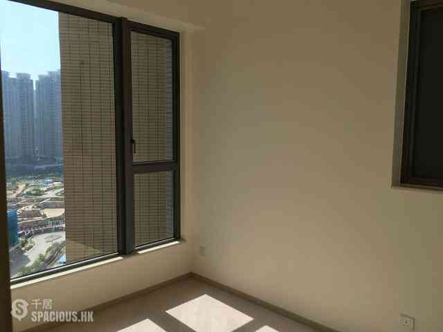 Tseung Kwan O - The Wings IIIA Block 3A 05