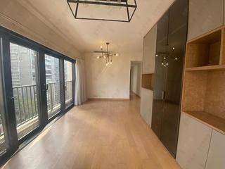Sai Ying Pun - The Babington 02