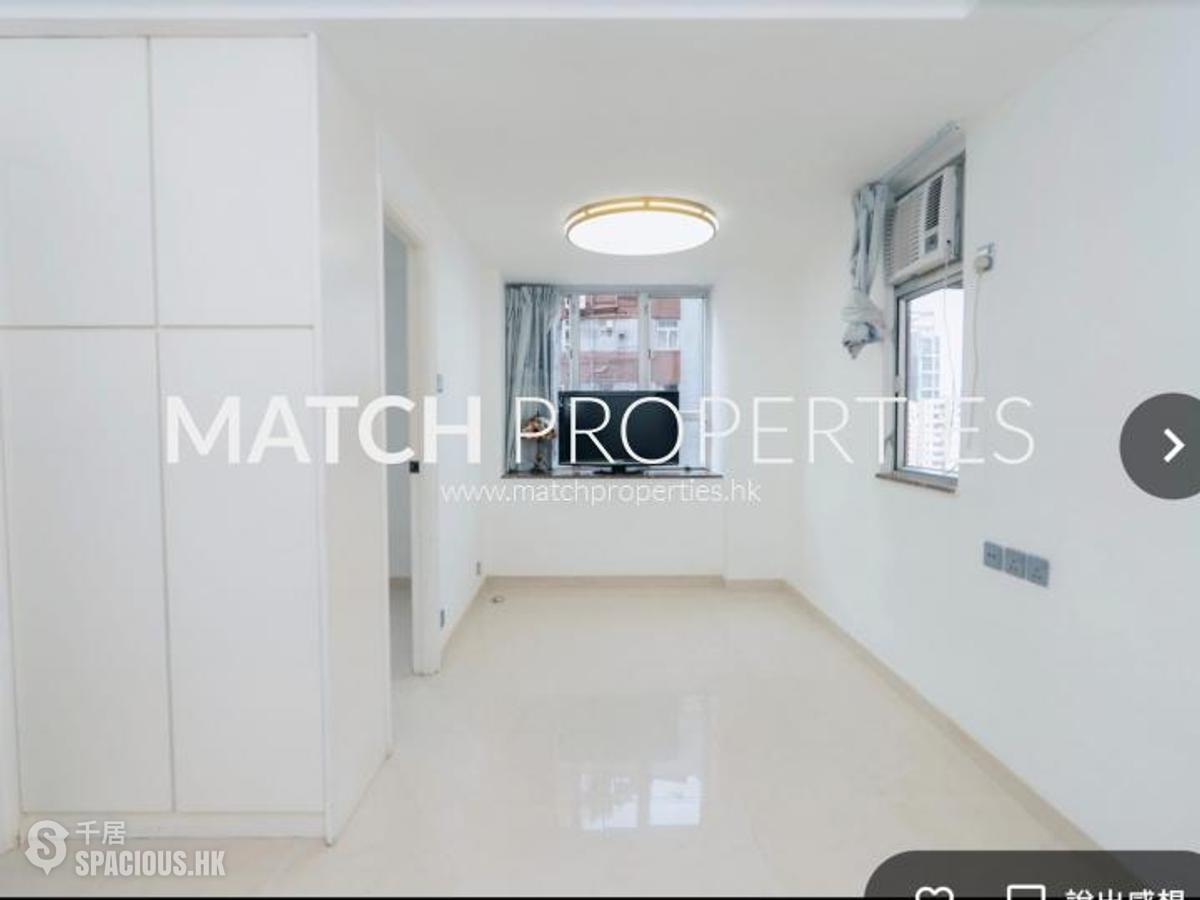 Sai Ying Pun - Wah Fai Court 01