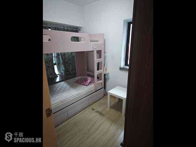 Tseung Kwan O - The Metro City Phase 3 The Metropolis Block 4 05