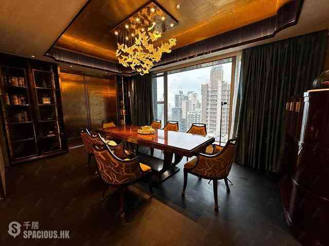 Sai Ying Pun - The Summa Block 1 02