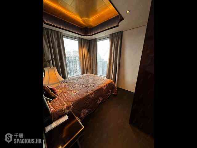 Sai Ying Pun - The Summa Block 1 04