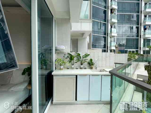 Tseung Kwan O - Monterey Block 5 05