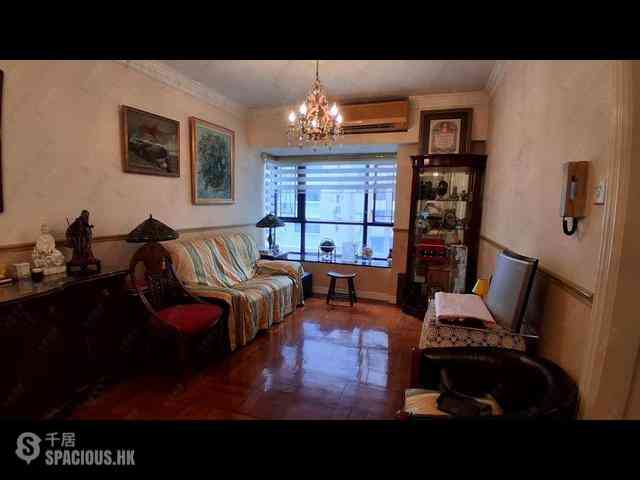 Mid Levels Central - The Grand Panorama Block 3 01