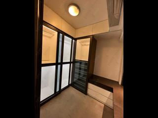 Mid Levels Central - Tycoon Court Block B 05