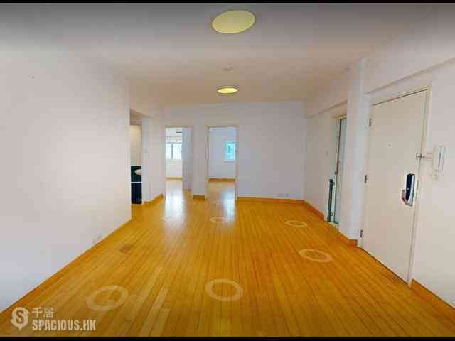 Mid Levels Central - 6B-6E, Bowen Road 01