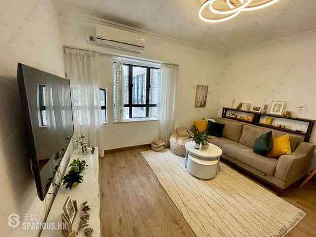 Mid Levels Central - Robinson Heights Block 1 01