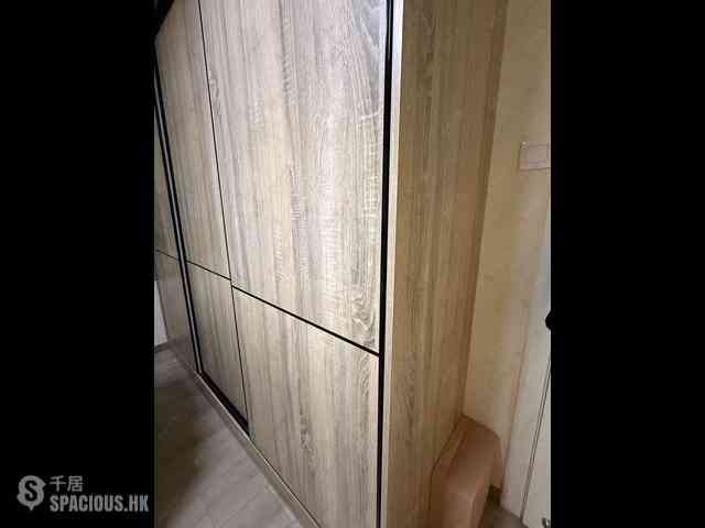 Sai Ying Pun - Ning Yeung Terrace Block A 05