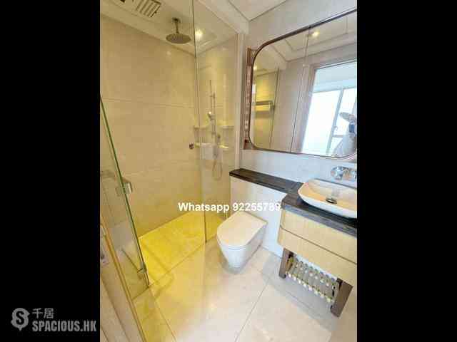 Kennedy Town - Cadogan 07