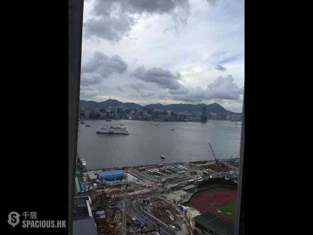 Wan Chai - Causeway Centre 01