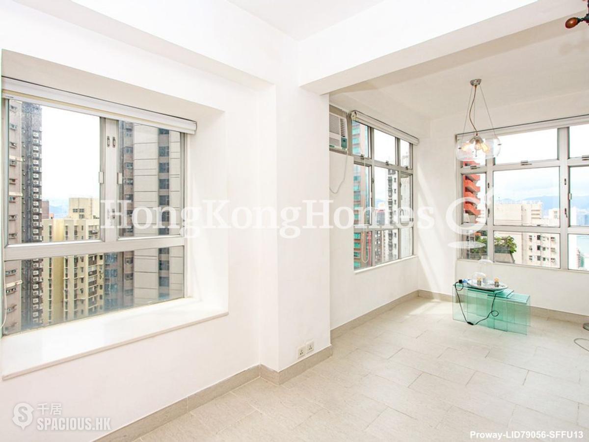 Mid Levels Central - Woodlands Court 01