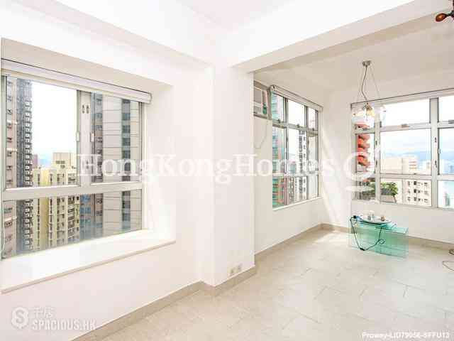 Mid Levels Central - Woodlands Court 01