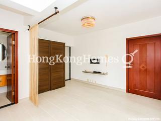 Mid Levels Central - Woodlands Court 03